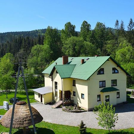 Agroturystyka Uduraja Kiczora Exterior foto